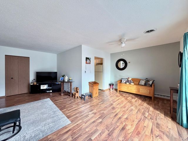 1370 C Mcnally Drive, Winona, MN 55987