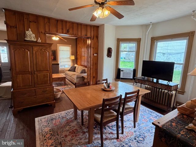 146 S 5TH AVE, Coatesville, PA 19320