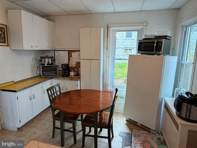 146 S 5TH AVE, Coatesville, PA 19320