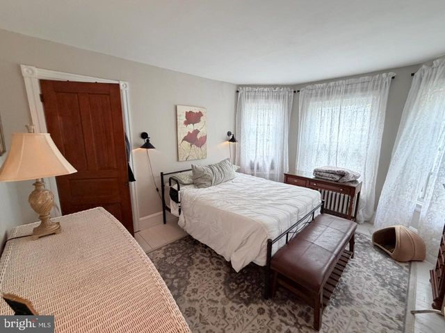 146 S 5TH AVE, Coatesville, PA 19320