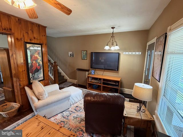 146 S 5TH AVE, Coatesville, PA 19320