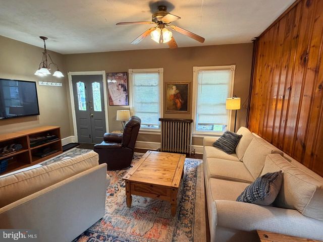 146 S 5TH AVE, Coatesville, PA 19320
