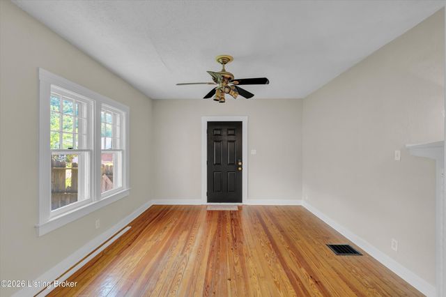 2903 Lindsay Ave, Louisville, KY 40206