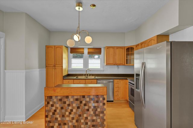 2903 Lindsay Ave, Louisville, KY 40206