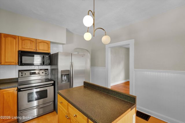 2903 Lindsay Ave, Louisville, KY 40206