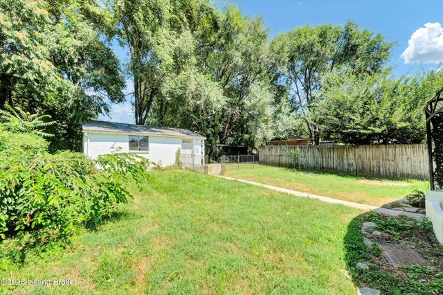 2903 Lindsay Ave, Louisville, KY 40206