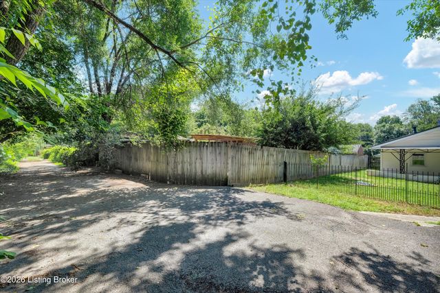 2903 Lindsay Ave, Louisville, KY 40206