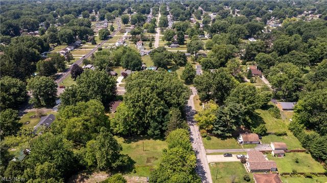 S Meridian Road, Youngstown, OH 44511