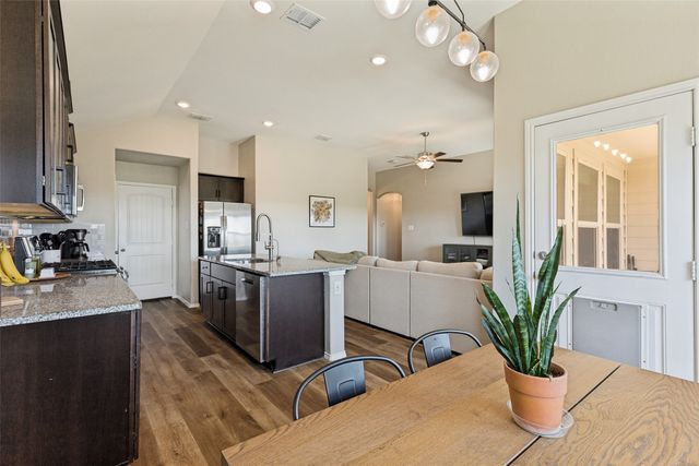 14424 Leadrope Circle, Fort Worth, TX 76052