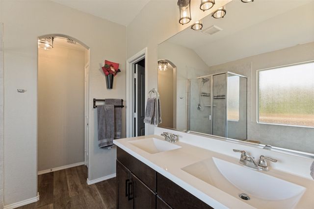 14424 Leadrope Circle, Fort Worth, TX 76052