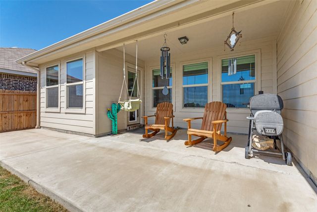 14424 Leadrope Circle, Fort Worth, TX 76052