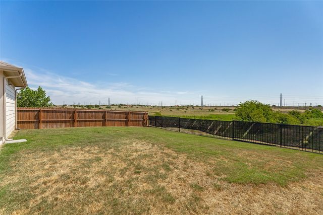 14424 Leadrope Circle, Fort Worth, TX 76052