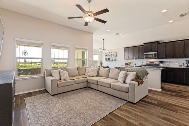 14424 Leadrope Circle, Fort Worth, TX 76052