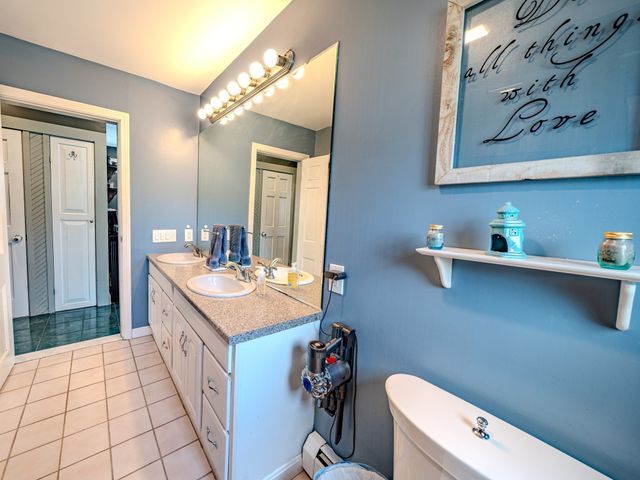 23 Henry St, Saugus, MA 01906