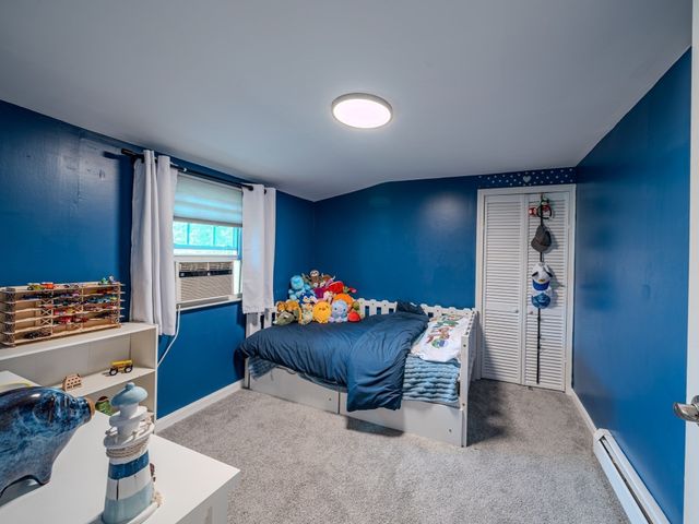 23 Henry St, Saugus, MA 01906