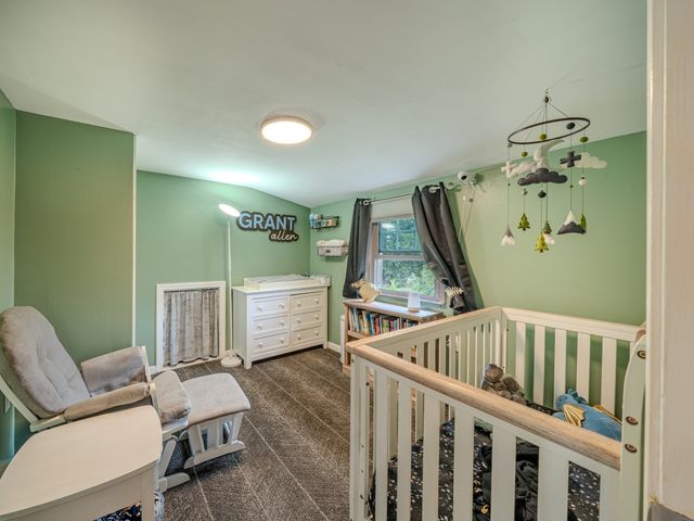23 Henry St, Saugus, MA 01906