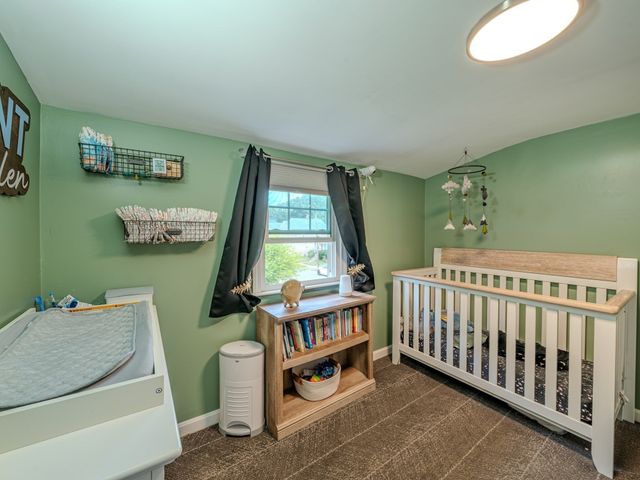 23 Henry St, Saugus, MA 01906