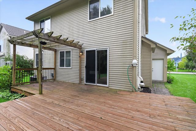 8589 Barrington Drive, Superior Charter Township, MI 48198