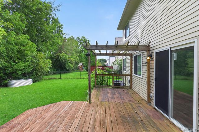 8589 Barrington Drive, Superior Charter Township, MI 48198