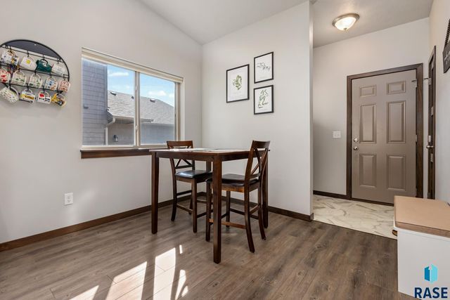 7216 E 45th St Street, Sioux Falls, SD 57110