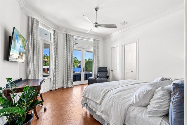 2320 NE 34th Court, Lighthouse Point, FL 33064