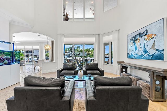 2320 NE 34th Court, Lighthouse Point, FL 33064