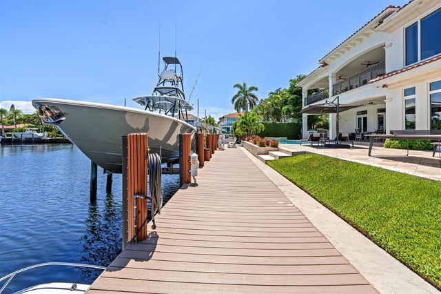 2320 NE 34th Court, Lighthouse Point, FL 33064