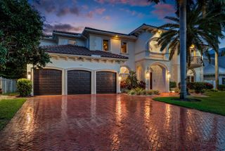 2320 NE 34th Court, Lighthouse Point, FL 33064