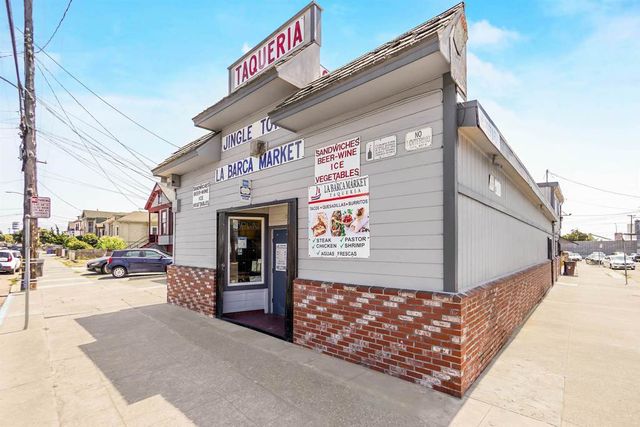 2701 E 9Th St, Oakland, CA 94601