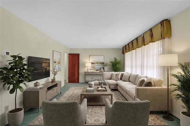 2389 Princess Lane SE, Marietta, GA 30067