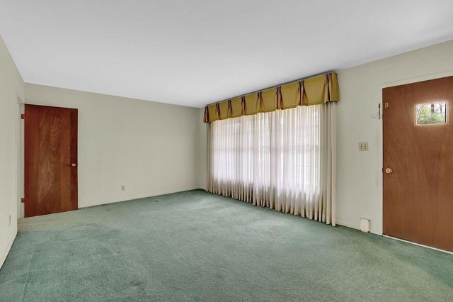 2389 Princess Lane SE, Marietta, GA 30067