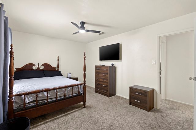 111 Alamo Street, Waxahachie, TX 75165