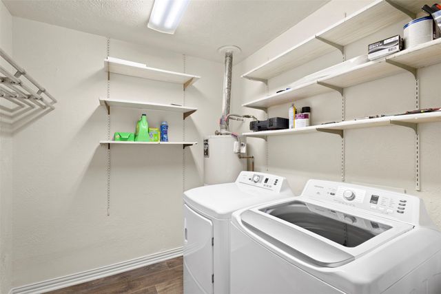 111 Alamo Street, Waxahachie, TX 75165