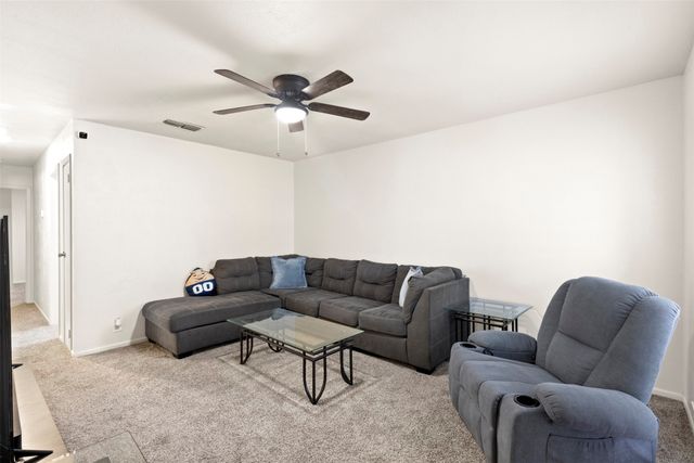 111 Alamo Street, Waxahachie, TX 75165