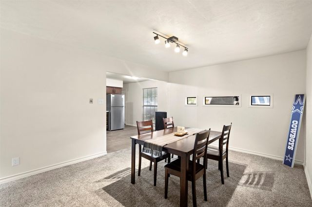 111 Alamo Street, Waxahachie, TX 75165
