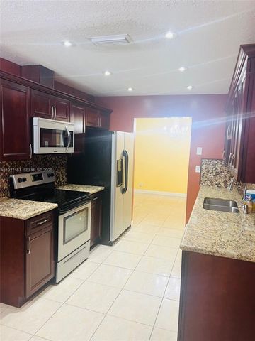 850 SW 50th Ter, Margate, FL 33068