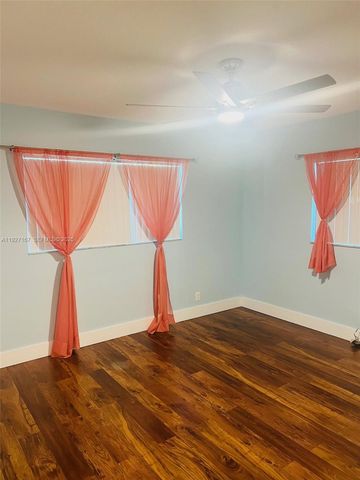 850 SW 50th Ter, Margate, FL 33068