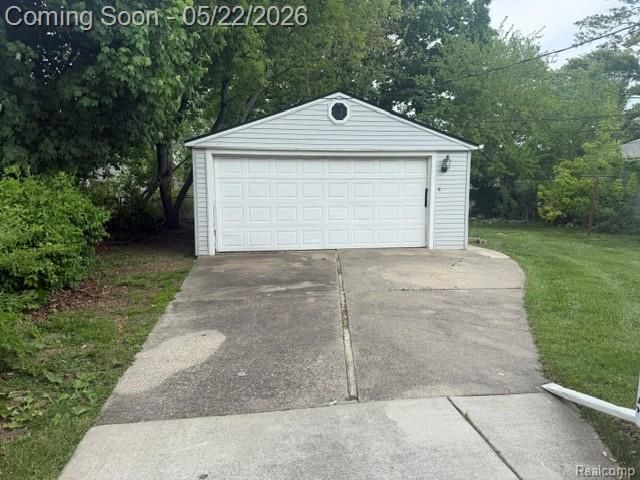 970 Champaign Road, Lincoln Park, MI 48146