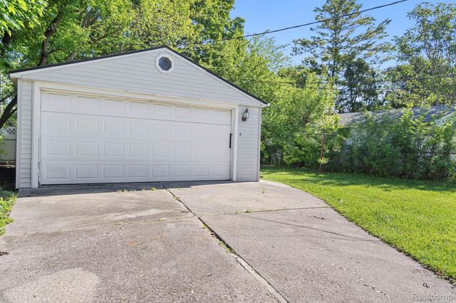 970 Champaign Road, Lincoln Park, MI 48146