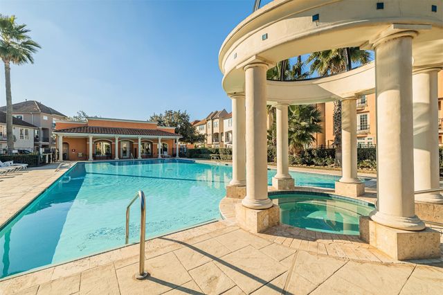 7155 Windwater Lagoon, Houston, TX 77036