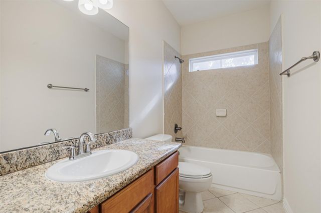 7155 Windwater Lagoon, Houston, TX 77036