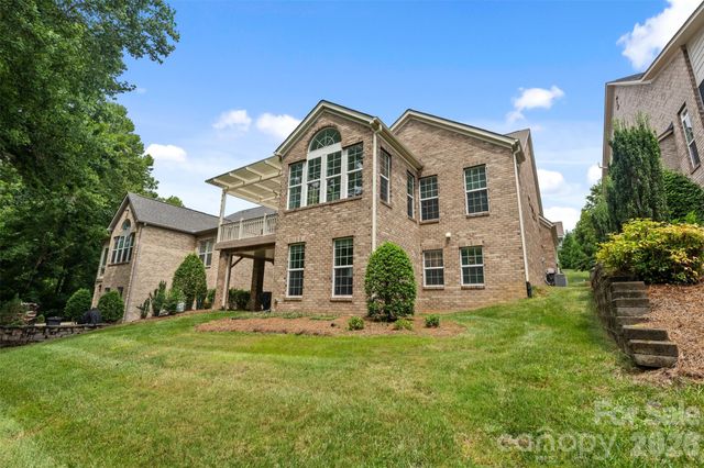 1325 Winged Foot Drive, Denver, NC 28037