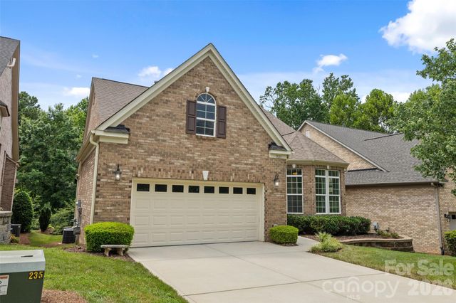 1325 Winged Foot Drive, Denver, NC 28037