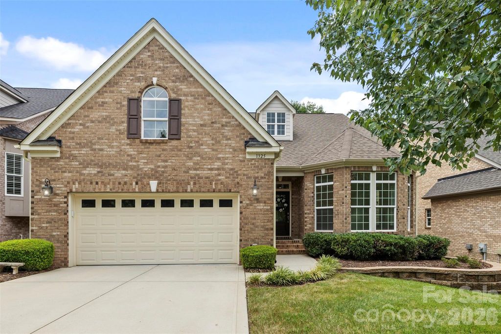 1325 Winged Foot Drive, Denver, NC 28037