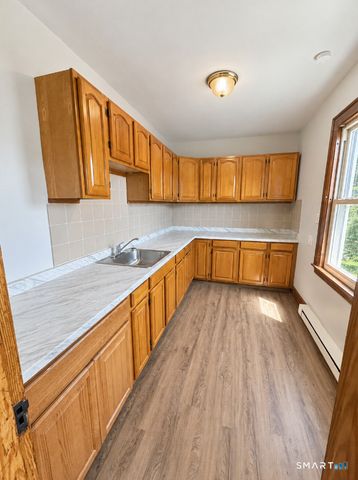 81 Chambers Street 1, Waterbury, CT 06708