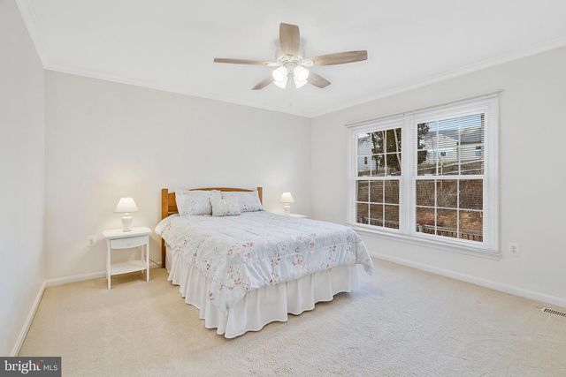 117 CONNEMARA DR, Sterling, VA 20164