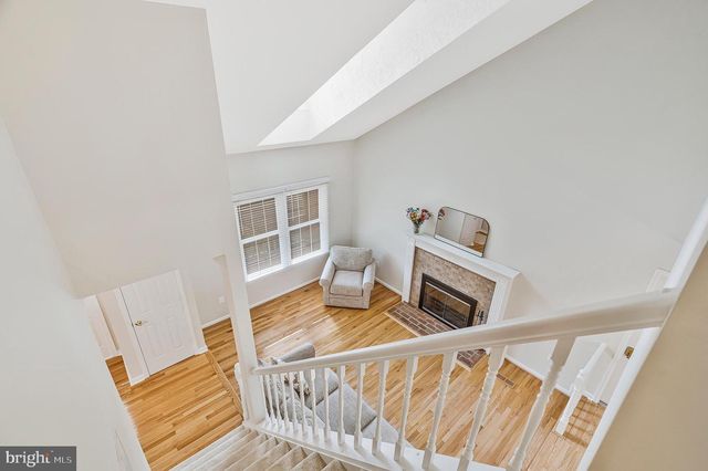 117 CONNEMARA DR, Sterling, VA 20164