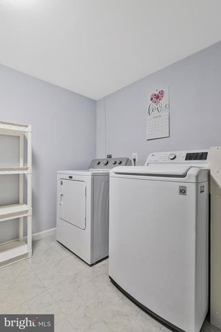 117 CONNEMARA DR, Sterling, VA 20164