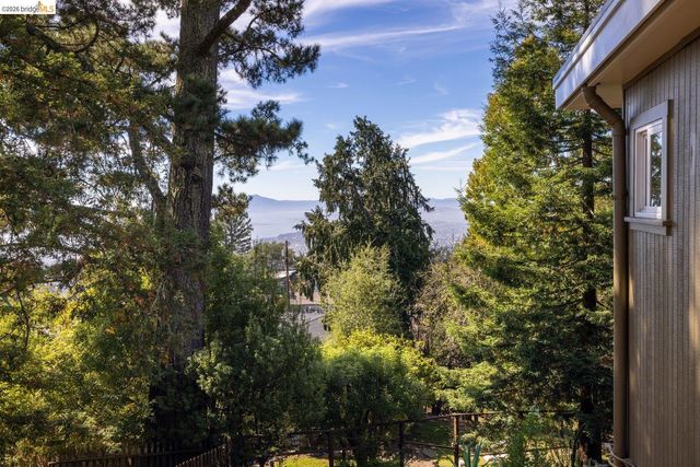 46 Senior Avenue, Berkeley, CA 94708