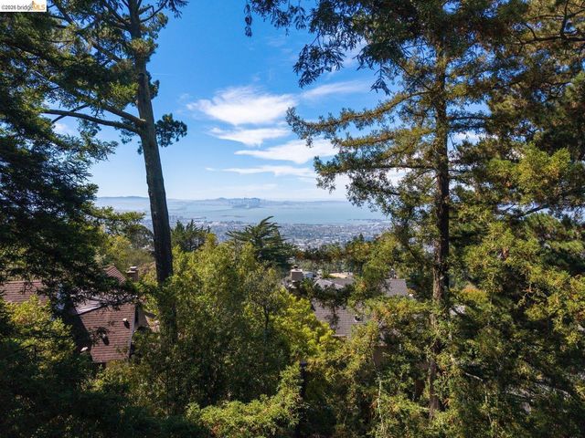46 Senior Avenue, Berkeley, CA 94708